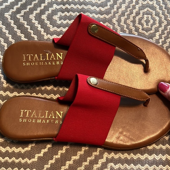 Beautiful red strap sandals by Italian Shoemaker. 1/2" heel. Great shape! - Picture 7 of 7